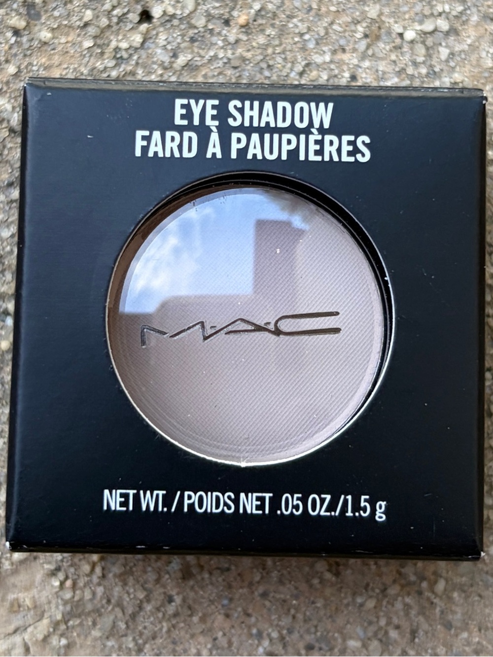 MAC Cosmetics Single Eye Shadow — “Cozy Grey” Soft Taupe Matte Classic lid color